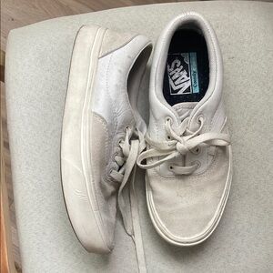 Vans women's leather & suede White Sneakers